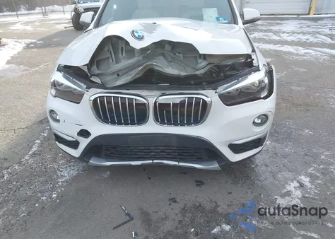 2017 BMW X1 xDrive28I из США, поврежденный, VIN WBXHT3C32H5F74525